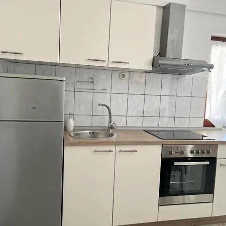 アパート One Bedroom With Balcony 3 *