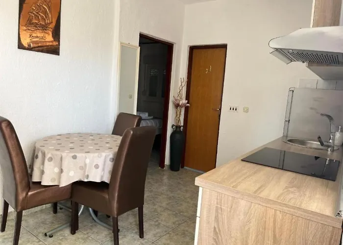 One Bedroom With Balcony 3
